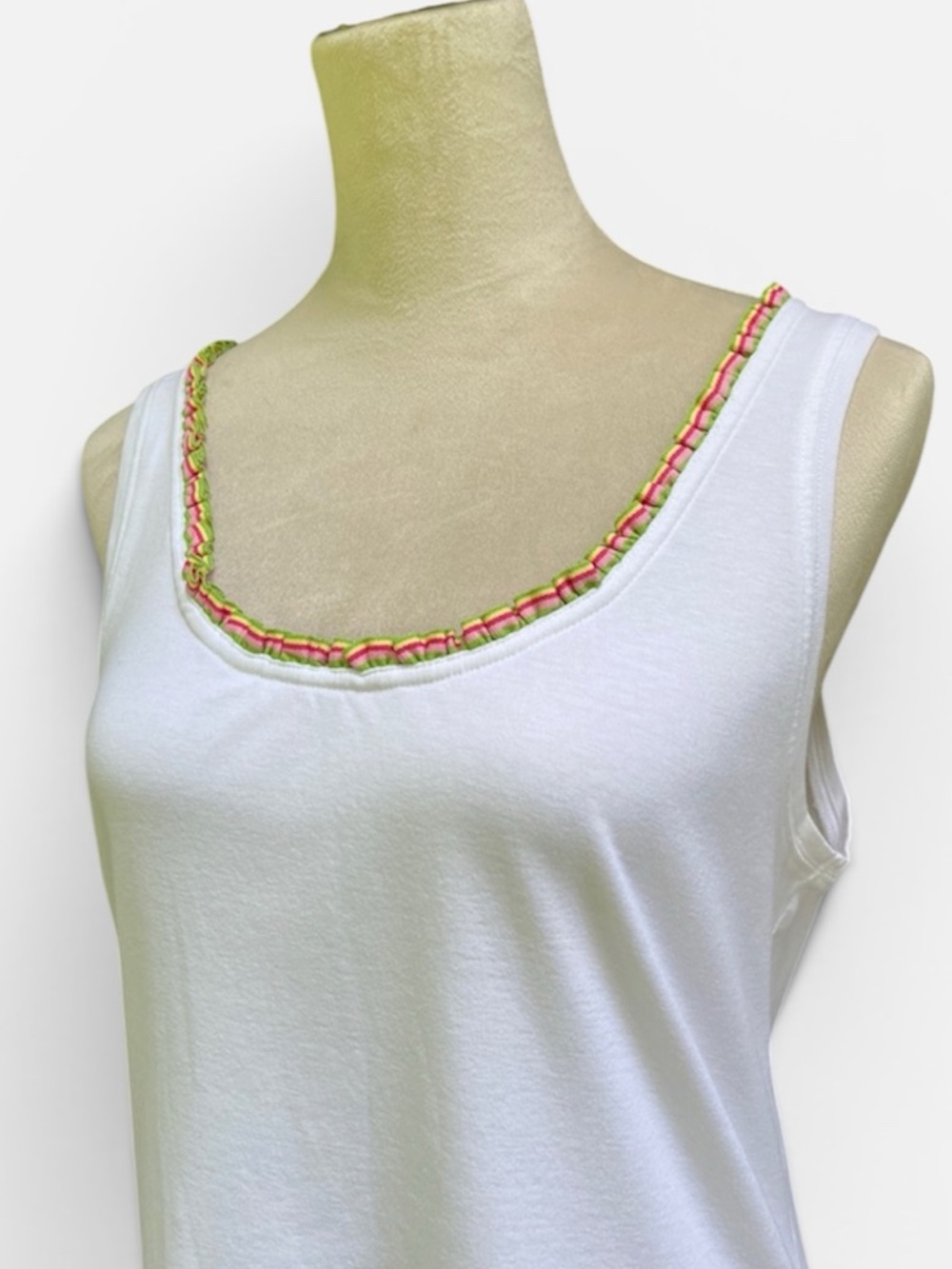 Lllly Pulitzer Ruffle Trim Tank in White Size XL White Label